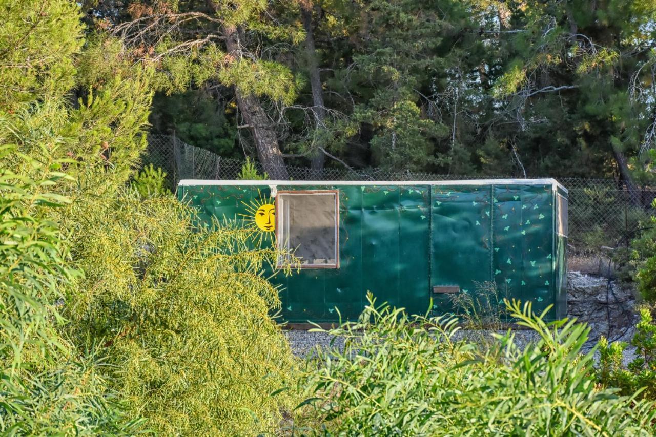 Drolma Ling Nature Cabins Theológos Екстериор снимка