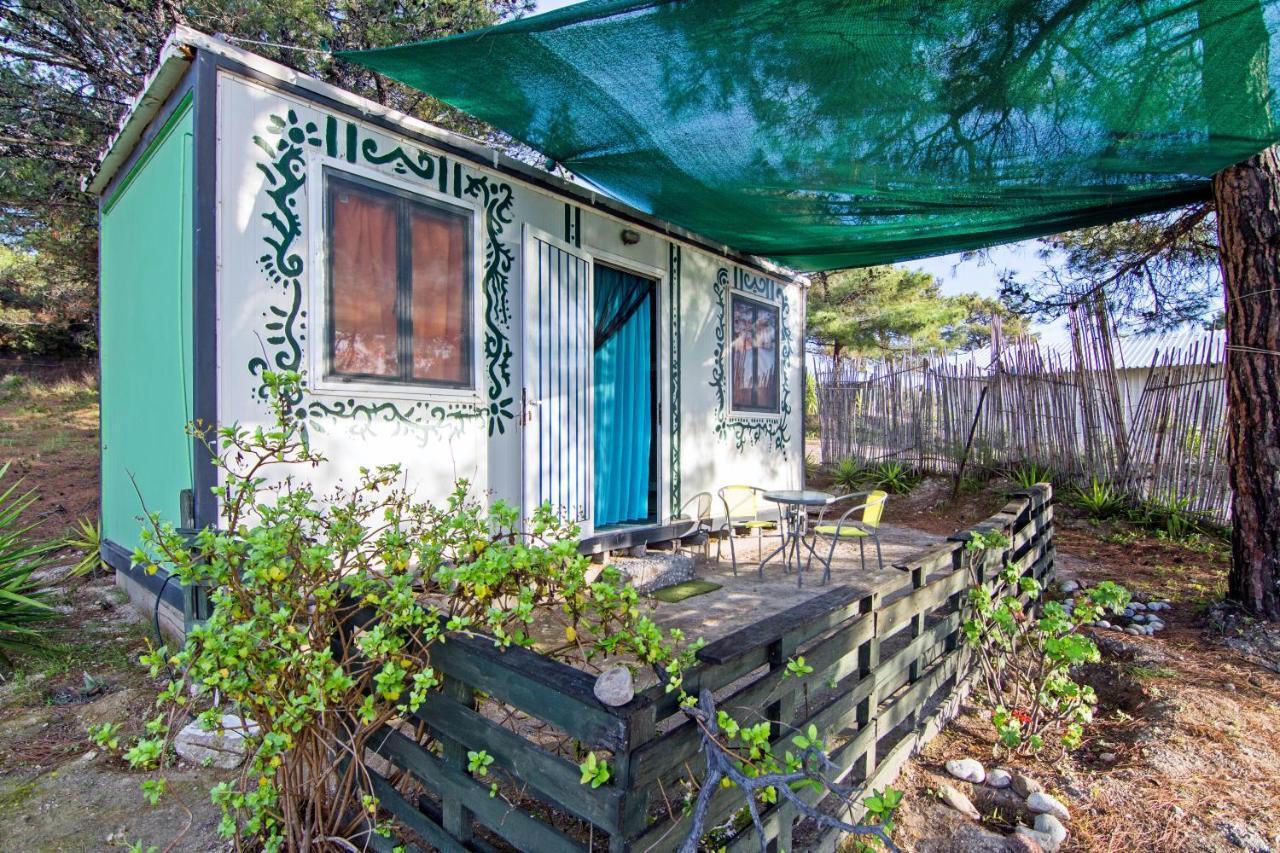 Drolma Ling Nature Cabins Theológos Екстериор снимка